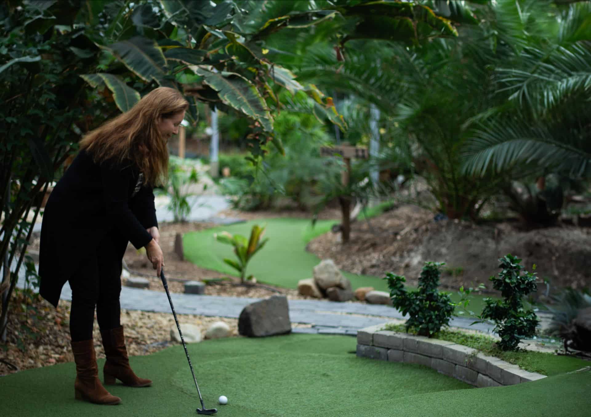 Indoor Adventure Minigolf
