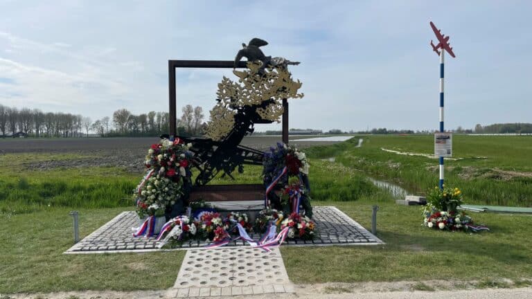 Monument gevallen luchtstrijders Nieuwe Niedorp