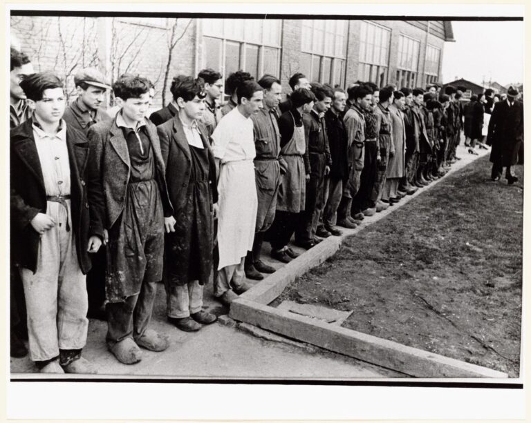 De ontruiming van het Joods werkdorp in 1941 door de Duitse bezetter. Bron: NIOD