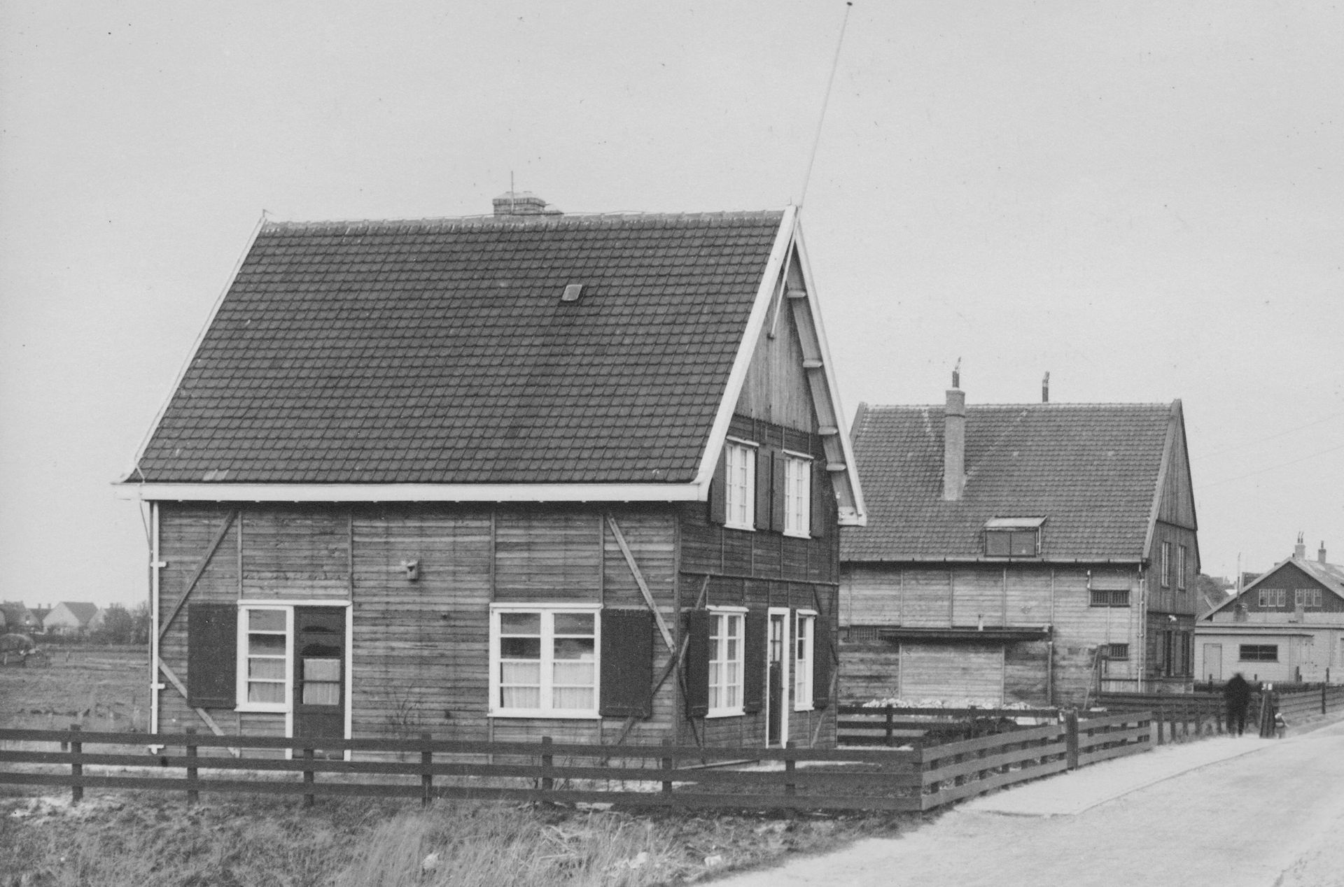 Oeverdijk 1